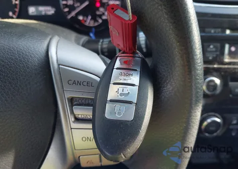 2013 Nissan Altima 2.5 S z USA, uszkodzony, nr VIN 1N4AL3AP5DN586055